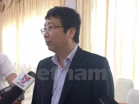 Cục trưởng Hoàng Trung cho biết, Việt Nam nhập khẩu thuốc bảo vệ thực vật từ khoảng 40 quốc gia và cũng xuất đi khoảng 40 quốc gia. (Ảnh: Thanh Tâm/Vietnam+) Cục trưởng Hoàng Trung cho biết, Việt Nam nhập khẩu thuốc bảo vệ thực vật từ khoảng 40 quốc gia và cũng xuất đi khoảng 40 quốc gia. (Ảnh: Thanh Tâm/Vietnam+)