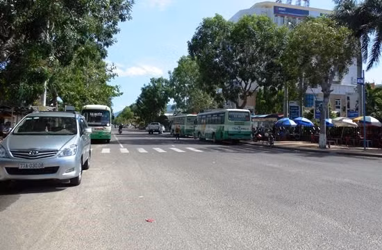 Xí nghiệp Xe buýt Quy Nhơn nỗ lực đưa vào sử dụng nhiều tuyến mới phục vụ nhu cầu đi lại của người dân. Ảnh minh họa.
