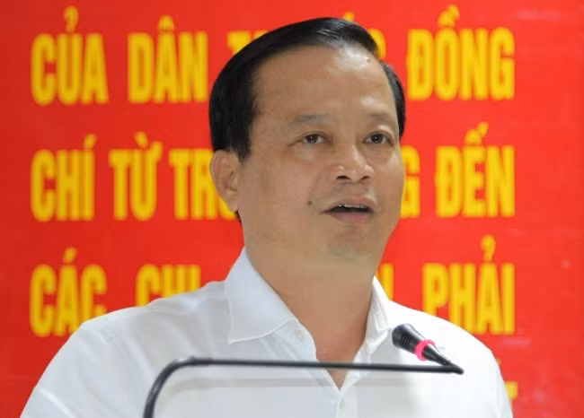 Đồng chí Nguyễn Tuấn Thanh - Phó Chủ tịch Thường trực UBND tỉnh, Phó trưởng Ban Chỉ đạo diễn tập tỉnh, phát biểu chỉ đạo tại lễ bế mạc diễn tập KVPT TX An Nhơn. Ảnh: HỒNG PHÚC Đồng chí Nguyễn Tuấn Thanh - Phó Chủ tịch Thường trực UBND tỉnh, Phó trưởng Ban Chỉ đạo diễn tập tỉnh, phát biểu chỉ đạo tại lễ bế mạc diễn tập KVPT TX An Nhơn. Ảnh: HỒNG PHÚC