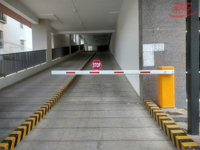 Tay cần barie dạng thẳng