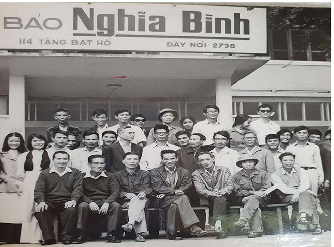 Báo Nghĩa Bình tổ chức Hội nghị Cộng tác viên năm 1976.