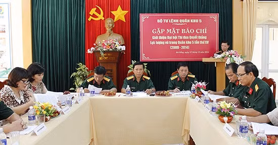 Quang cảnh buổi gặp mặt báo chí giới thiệu Đại hội Thi đua Quyết thắng lần thứ XV.