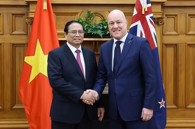 Thủ tướng Phạm Minh Chính với Thủ tướng New Zealand Christopher Luxon tại New Zealand tháng 3.2024. (Ảnh: Dương Giang/TTXVN)