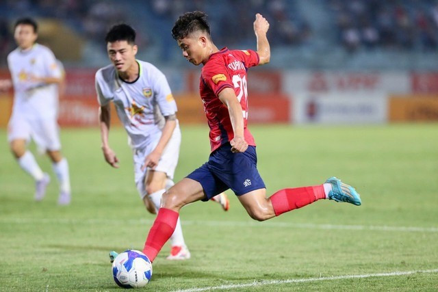 V-League 2025-2026 có thể gián đoạn dài ngày, nhường sân chơi quốc tế