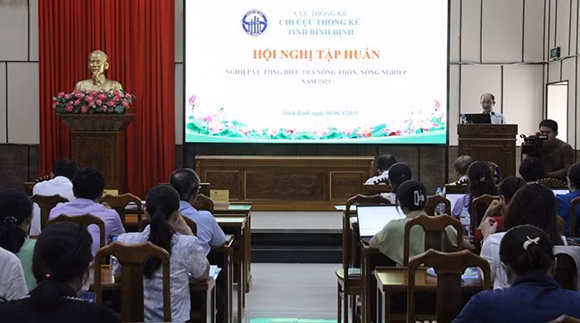 Quang cảnh Hội nghị tập huấn nghiệp vụ Tổng điều tra nông thôn, nông nghiệp năm 2025. Ảnh: TRỌNG LỢI