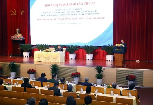 Quang cảnh phiên họp toàn thể về xây dựng, phát triển ngành ngoại giao ngày 22.12.2023. (Ảnh: An Đăng/TTXVN) Quang cảnh phiên họp toàn thể về xây dựng, phát triển ngành ngoại giao ngày 22.12.2023. (Ảnh: An Đăng/TTXVN)