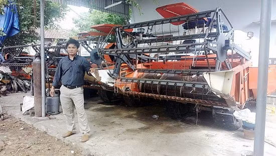 Anh Quân tập kết dàn máy GĐLH của mình về nhà để bảo trì.