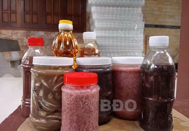 Các sản phẩm mắm mang tên Trần Gia.