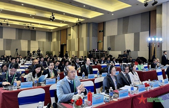 Các đại biểu dự Lễ kỷ niệm 30 năm Công ước Liên hợp quốc về Luật Biển (UNClOS) có hiệu lực. Các đại biểu dự Lễ kỷ niệm 30 năm Công ước Liên hợp quốc về Luật Biển (UNClOS) có hiệu lực.