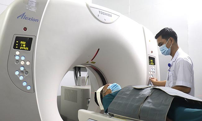 Ngành y tế tỉnh tập trung triển khai kết nối hệ thống điều phối dữ liệu y tế để khai thác, sử dụng dữ liệu phục vụ tốt hơn khám chữa bệnh cho người dân. Ảnh: M.H Ngành y tế tỉnh tập trung triển khai kết nối hệ thống điều phối dữ liệu y tế để khai thác, sử dụng dữ liệu phục vụ tốt hơn khám chữa bệnh cho người dân. Ảnh: M.H