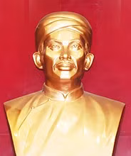 Tượng Anh hùng dân tộc Nguyễn Trung Trực tại Đền thờ. Ảnh: NGỌC NHUẬN Tượng Anh hùng dân tộc Nguyễn Trung Trực tại Đền thờ. Ảnh: NGỌC NHUẬN