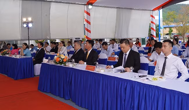 Các đại biểu tham dự đại hội. Ảnh: N.H