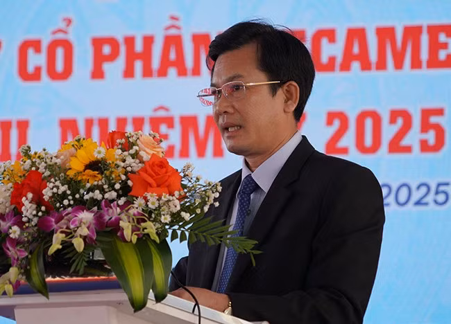 Đồng chí Cao Thanh Thương, Ủy viên Ban Thường vụ Đảng ủy Khu kinh tế, Phó Trưởng Ban quản lý Khu kinh tế tỉnh phát biểu chỉ đạo đại hội. Ảnh: N.H