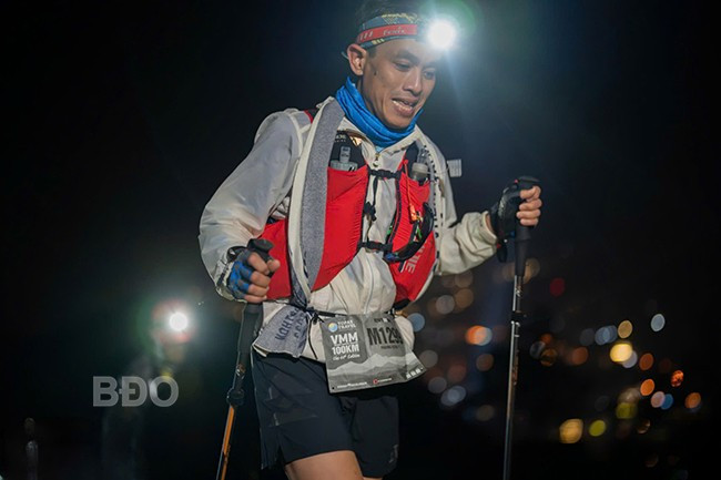 Chân chạy Nguyễn Thanh Phương tại Giải Vietnam Mountain Marathon 2024. Ảnh: NVCC