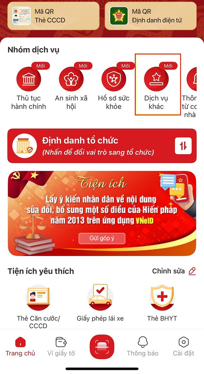 Tại giao diện chính của ứng dụng VNeID , bấm vào mục “Dịch vụ khác”.