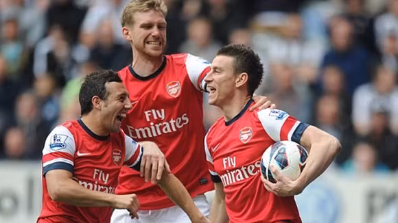 Arsenal xứng đáng có vé dự Champions League mùa sau