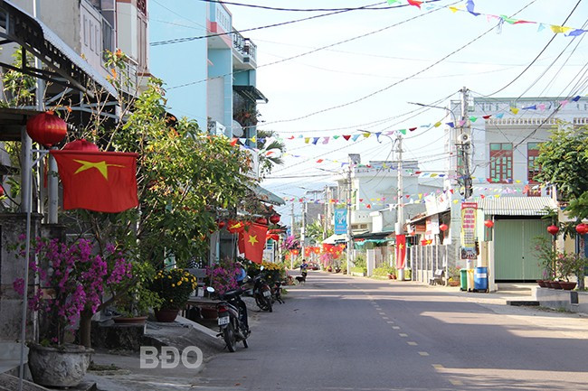 Chương trình Mục tiêu quốc gia xây dựng NTM giai đoạn 2021 - 2025 góp phần làm thay đổi rõ rệt diện mạo nông thôn tỉnh nhà, nâng cao đời sống vật chất và tinh thần cho người dân. Ảnh: TRỌNG LỢI Chương trình Mục tiêu quốc gia xây dựng NTM giai đoạn 2021 - 2025 góp phần làm thay đổi rõ rệt diện mạo nông thôn tỉnh nhà, nâng cao đời sống vật chất và tinh thần cho người dân. Ảnh: TRỌNG LỢI