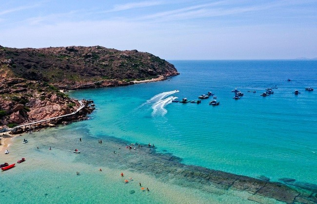 Quy Nhơn như một viên ngọc xanh của du lịch biển Việt Nam – nơi vẻ đẹp nguyên sơ hòa quyện cùng nhịp phát triển hiện đại. Ảnh: quynhon.binhdinh.gov.vn