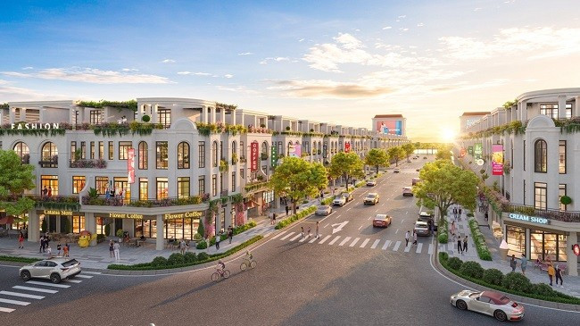 Dãy shophouse sầm uất giúp hoàn thiện chuỗi tiện ích nội khu cho dự án, trải nghiệm không gian sống đa dạng chỉ cách vài bước chân. Nguồn: Realty Holdings