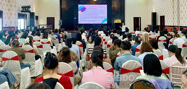 Lớp tập huấn thu hút đông đảo phụ nữ tham gia. Ảnh: T.K Lớp tập huấn thu hút đông đảo phụ nữ tham gia. Ảnh: T.K