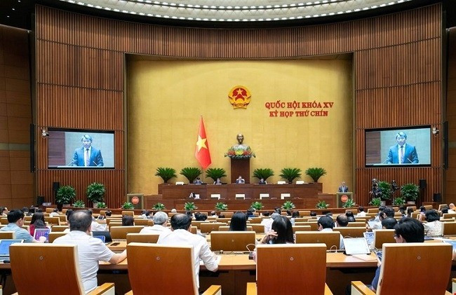 Quốc hội xem xét thông qua Nghị quyết về một số cơ chế, chính sách đặc biệt tạo đột phá trong công tác xây dựng và tổ chức thi hành pháp luật, tại Kỳ họp thứ 9. Quốc hội xem xét thông qua Nghị quyết về một số cơ chế, chính sách đặc biệt tạo đột phá trong công tác xây dựng và tổ chức thi hành pháp luật, tại Kỳ họp thứ 9.