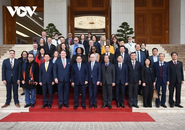 Thủ tướng Phạm Minh Chính và Đoàn đại biểu 21 trường đại học danh tiếng hàng đầu của Hoa Kỳ.