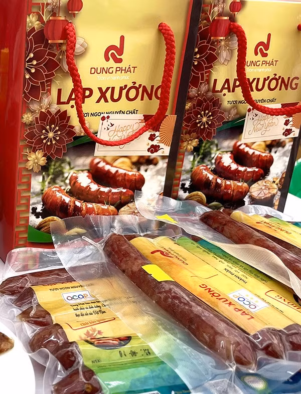 Lạp xưởng Dung Phát ảnh 1