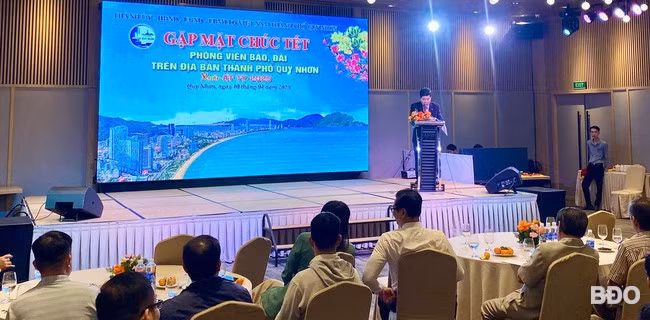 Quang cảnh buổi gặp mặt. Ảnh: NGUYỄN DŨNG