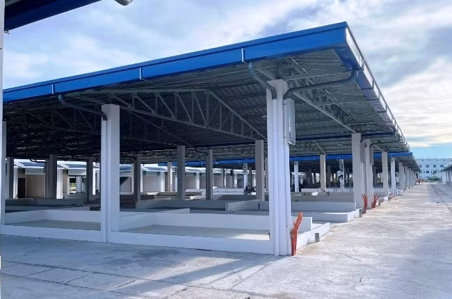 Chợ An Nhơn mới có hệ thống đường điện, đường cấp thoát nước đi ngầm đảm bảo mỹ quan và vệ sinh môi trường.