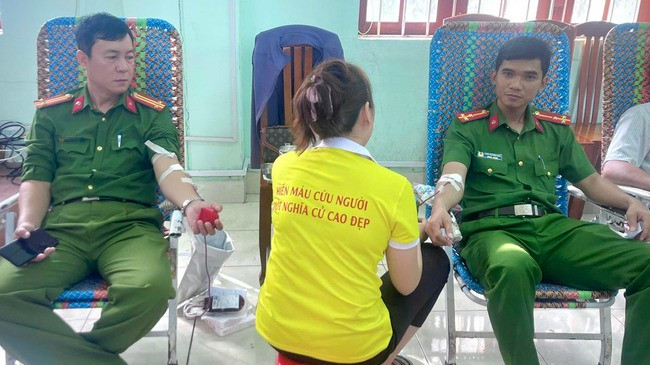 Ảnh: N.H Ảnh: N.H