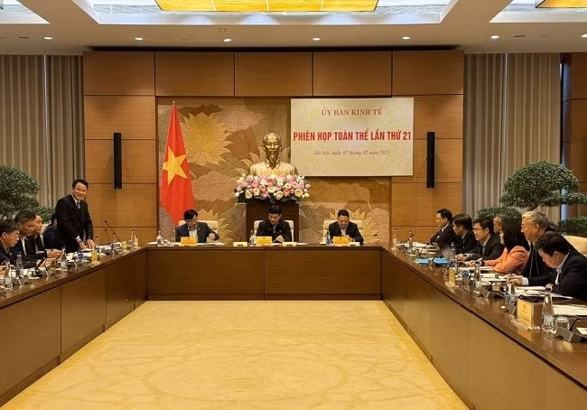 Ủy ban Kinh tế Quốc hội họp phiên toàn thể lần thứ 21