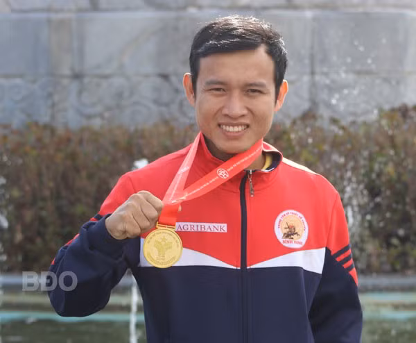 VĐV Nguyễn Quốc Sỹ đoạt HCV tại Đại hội Thể thao toàn quốc lần thứ VIII.