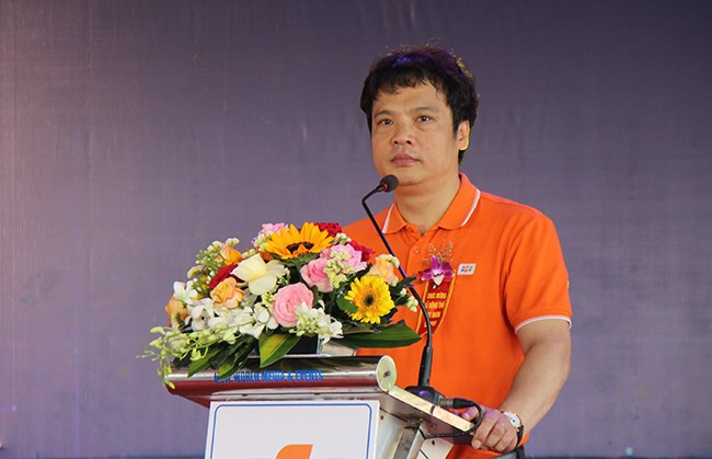 Ông Nguyễn Văn Khoa, Tổng Giám đốc Tập đoàn FPT phát biểu, chia sẻ kỳ vọng khi triển khai dự án Tổ hợp. Ảnh: TRỌNG LỢI Ông Nguyễn Văn Khoa, Tổng Giám đốc Tập đoàn FPT phát biểu, chia sẻ kỳ vọng khi triển khai dự án Tổ hợp. Ảnh: TRỌNG LỢI