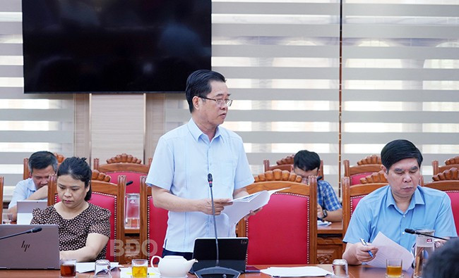 Giám đốc Sở Tài chính Nguyễn Thành Hải đánh giá, trong 4 tháng đầu năm 2025, tình hình KT-XH của tỉnh tiếp tục có sự tăng trưởng, phát triển khá. Ảnh: N.H Giám đốc Sở Tài chính Nguyễn Thành Hải đánh giá, trong 4 tháng đầu năm 2025, tình hình KT-XH của tỉnh tiếp tục có sự tăng trưởng, phát triển khá. Ảnh: N.H