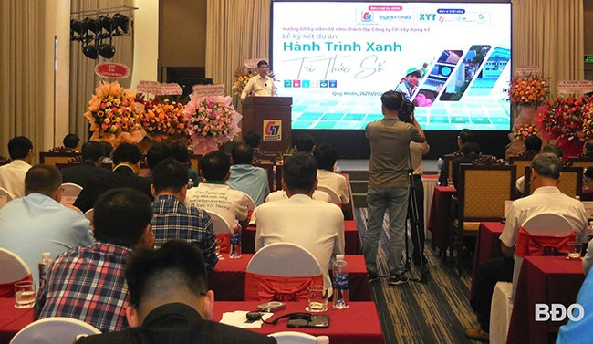 Phó Chủ tịch UBND tỉnh Lâm Hải Giang phát biểu tại lễ ký kết. Ảnh: V.L Phó Chủ tịch UBND tỉnh Lâm Hải Giang phát biểu tại lễ ký kết. Ảnh: V.L