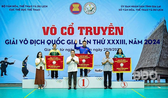 Đoàn Bình Định giành vị trí nhất toàn đoàn nội dung quyền thuật với 17 HCV, 5 HCB và 9 HCĐ. Ảnh: ĐVCC Đoàn Bình Định giành vị trí nhất toàn đoàn nội dung quyền thuật với 17 HCV, 5 HCB và 9 HCĐ. Ảnh: ĐVCC