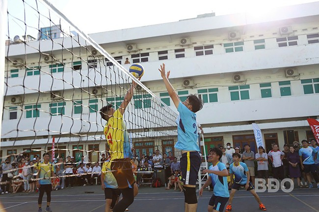 Các giải thể thao tổ chức bằng nguồn xã hội hóa đã tạo những chuyển biến tích cực, góp phần nâng chất lượng giải đấu và thêm động lực thúc đẩy phong trào tập luyện TDTT trên địa bàn tỉnh. Ảnh: H.VỸ Các giải thể thao tổ chức bằng nguồn xã hội hóa đã tạo những chuyển biến tích cực, góp phần nâng chất lượng giải đấu và thêm động lực thúc đẩy phong trào tập luyện TDTT trên địa bàn tỉnh. Ảnh: H.VỸ