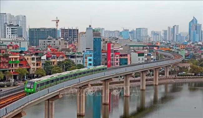 Tàu đường sắt Cát Linh - Hà Đông. Ảnh: Huy Hùng/TTXVN