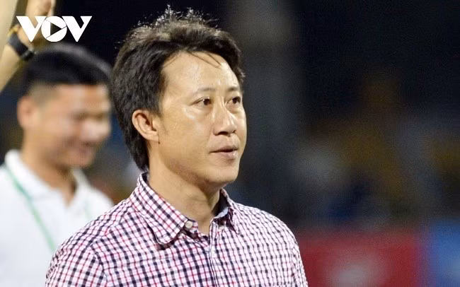 HLV Thành Công nhận lời dẫn dắt Hà Tĩnh từ vòng 10 V-League 2021. (Ảnh: Dương Thuật).