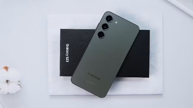 Mặt sau của điện thoại