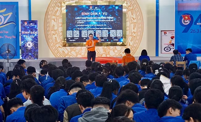 Quang cảnh chương trình. Ảnh: D.N