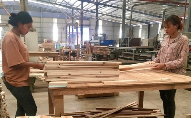 Hoa Kỳ hiện là thị trường lớn nhất, tiêu thụ hơn 55% tổng lượng gỗ và sản phẩm gỗ xuất khẩu của Việt Nam.