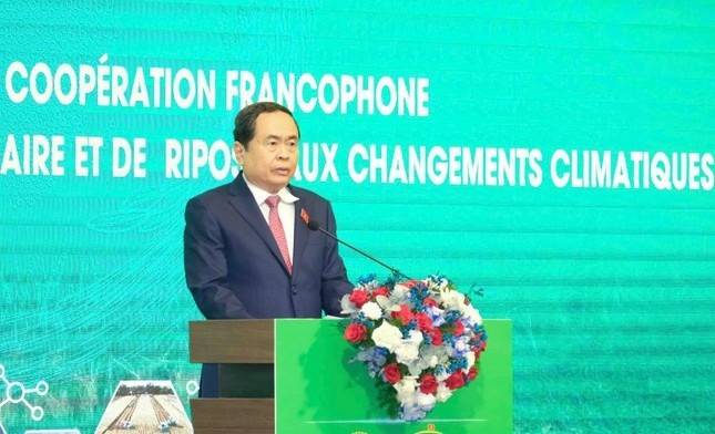 Chủ tịch Quốc hội Trần Thanh Mẫn phát biểu khai mạc diễn đàn. Chủ tịch Quốc hội Trần Thanh Mẫn phát biểu khai mạc diễn đàn.