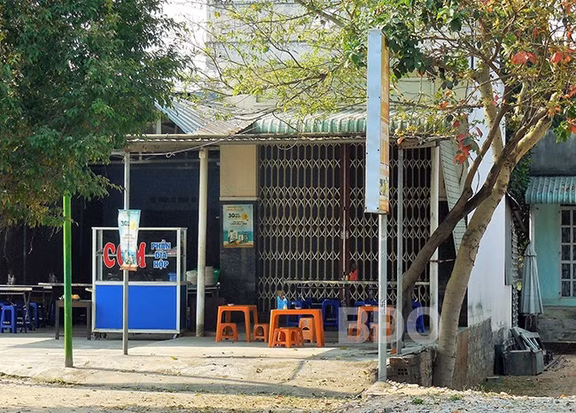Những công trình ông Nhựt và các thành viên khác trong gia đình xây dựng trái phép trên khu đất Trụ Số. Ảnh: C.L Những công trình ông Nhựt và các thành viên khác trong gia đình xây dựng trái phép trên khu đất Trụ Số. Ảnh: C.L