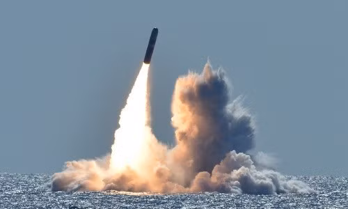 Tên lửa Trident D5 trong một đợt phóng thử nghiệm. Ảnh: US Navy.