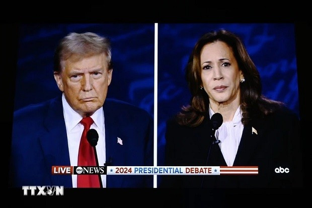 Hai ứng cử viên Tổng thống Mỹ là bà Kamala Harris (phải) và ông Donald Trump. (Ảnh: THX/TTXVN) Hai ứng cử viên Tổng thống Mỹ là bà Kamala Harris (phải) và ông Donald Trump. (Ảnh: THX/TTXVN)