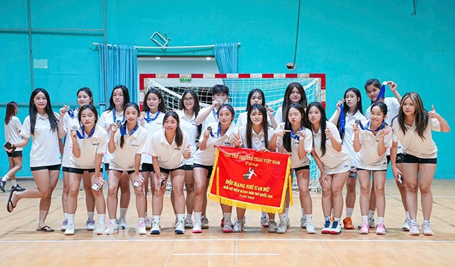 Đội nữ U18 Bình Định giành HCB tại Giải vô địch bóng ném trẻ quốc gia 2025. Ảnh: BTC Đội nữ U18 Bình Định giành HCB tại Giải vô địch bóng ném trẻ quốc gia 2025. Ảnh: BTC