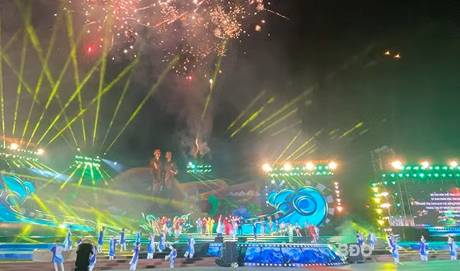 Hoành tráng, ấn tượng, lắng đọng nhiều cảm xúc ảnh 11