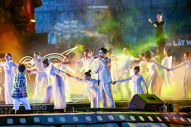 Hoành tráng, ấn tượng, lắng đọng nhiều cảm xúc ảnh 6 Hoành tráng, ấn tượng, lắng đọng nhiều cảm xúc ảnh 6