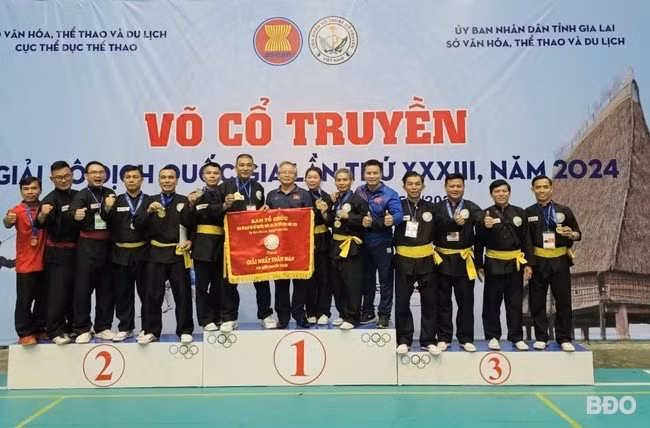 Bình Định giành vị trí nhất toàn đoàn nội dung quyền thuật tại Giải vô địch võ cổ truyền quốc gia lần thứ 33 với 17 HCV, 5 HCB và 9 HCĐ. Ảnh: ĐVCC